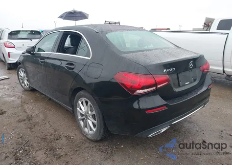 2019 Mercedes-Benz A 220 из США, поврежденный, VIN WDD3G4EB7KW022559